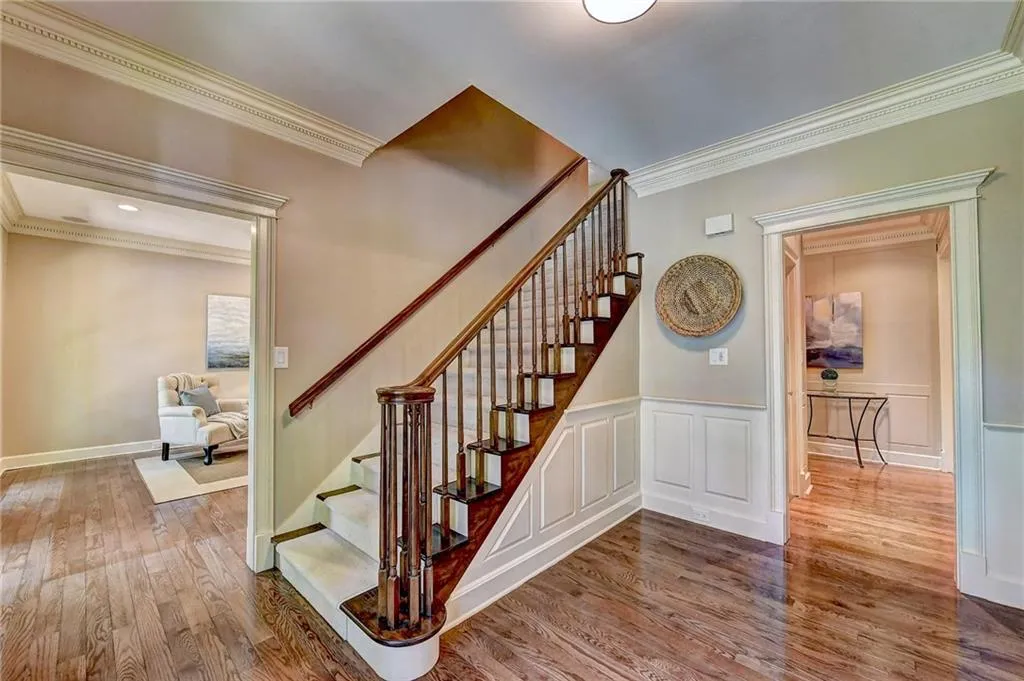 295 Mark Trail, Sandy Springs, Georgia 30328, 4 Bedrooms Bedrooms, ,2 BathroomsBathrooms,Residential,Sold,295 Mark Trail,6606515