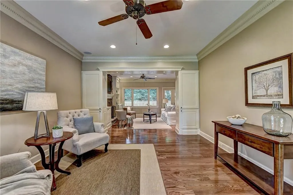 295 Mark Trail, Sandy Springs, Georgia 30328, 4 Bedrooms Bedrooms, ,2 BathroomsBathrooms,Residential,Sold,295 Mark Trail,6606515