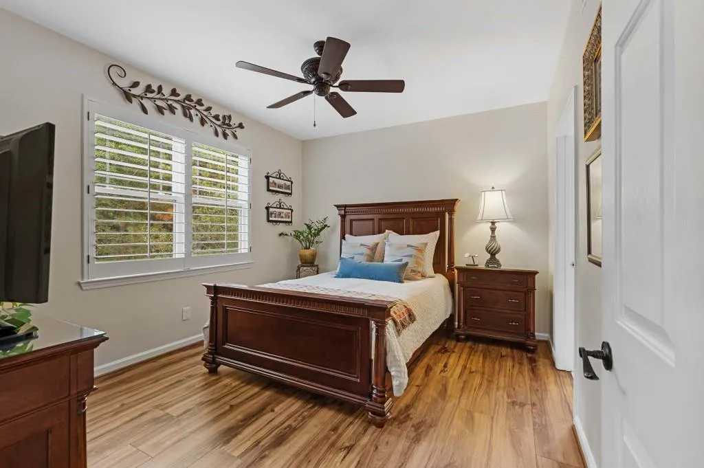 5559 Glenridge Drive Unit 1309, Atlanta, Georgia 30342, 2 Bedrooms Bedrooms, ,2 BathroomsBathrooms,Residential,For Sale,5559 Glenridge Drive Unit 1309,7664057