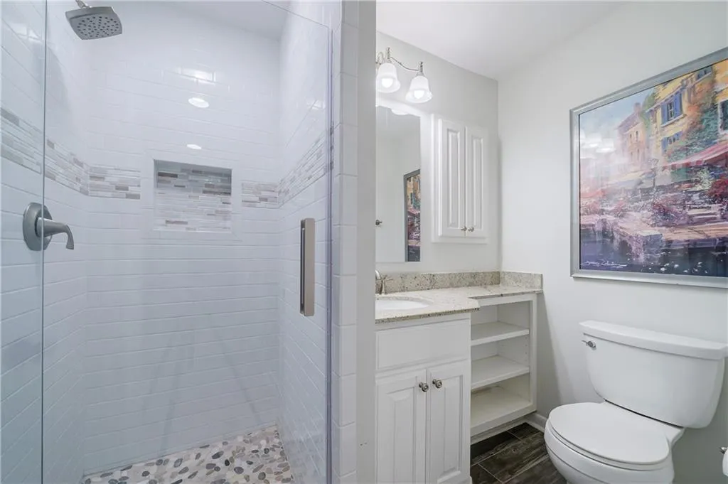 840 Starlight Drive, Atlanta, Georgia 30342, 4 Bedrooms Bedrooms, ,3 BathroomsBathrooms,Residential,Sold,840 Starlight Drive,7248616