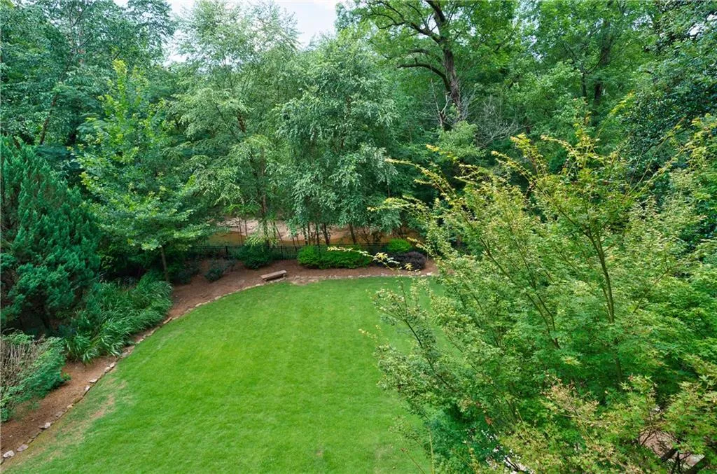 840 Starlight Drive, Atlanta, Georgia 30342, 4 Bedrooms Bedrooms, ,3 BathroomsBathrooms,Residential,Sold,840 Starlight Drive,7248616