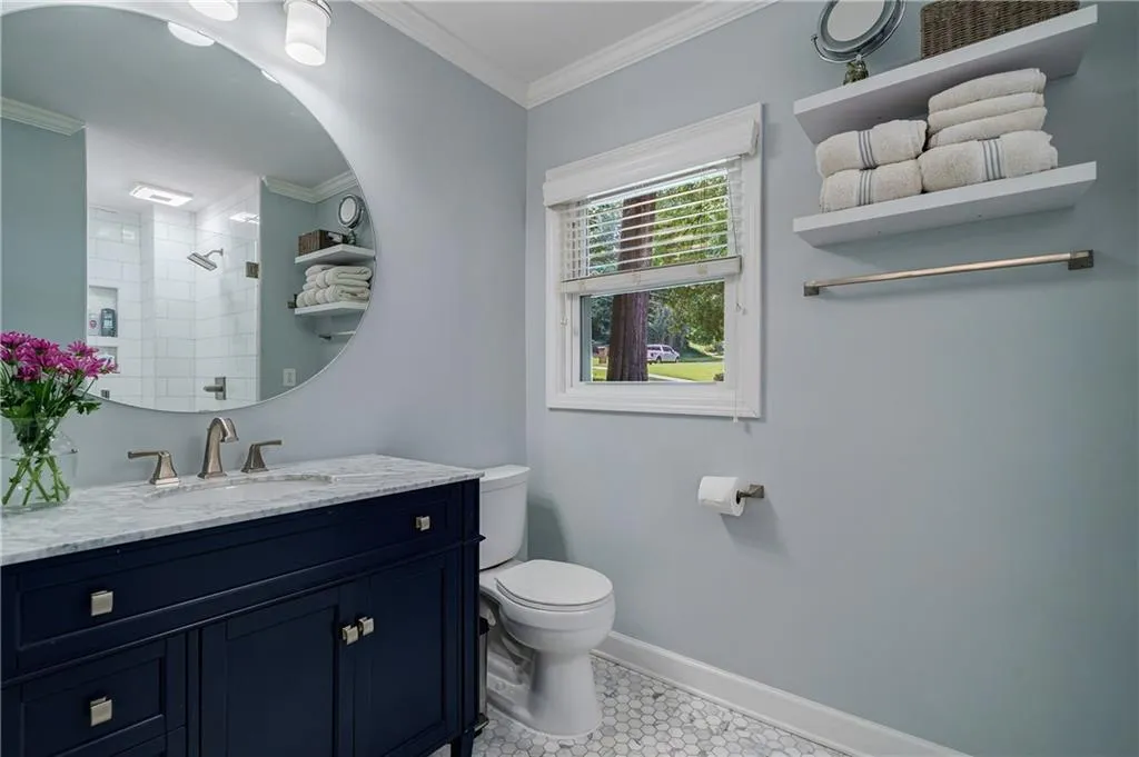 840 Starlight Drive, Atlanta, Georgia 30342, 4 Bedrooms Bedrooms, ,3 BathroomsBathrooms,Residential,Sold,840 Starlight Drive,7248616