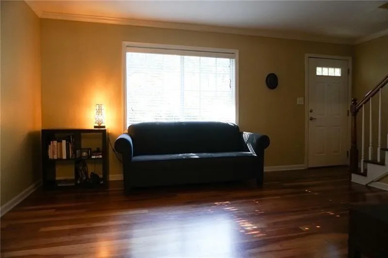 6940 Roswell Road Ne Unit 1b, Atlanta, Georgia 30328, 2 Bedrooms Bedrooms, ,1 BathroomBathrooms,Residential,Sold,6940 Roswell Road Ne Unit 1b,6756838