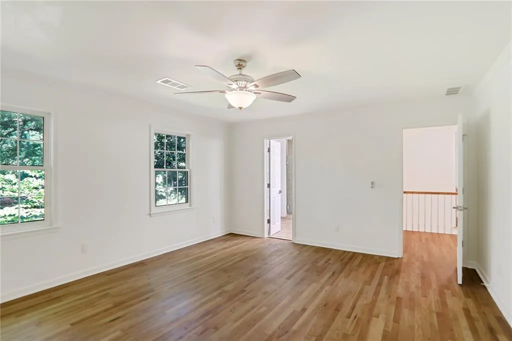 5525 Shiver Summit, Atlanta, Georgia 30342, 4 Bedrooms Bedrooms, ,3 BathroomsBathrooms,Residential,Sold,5525 Shiver Summit,7396989