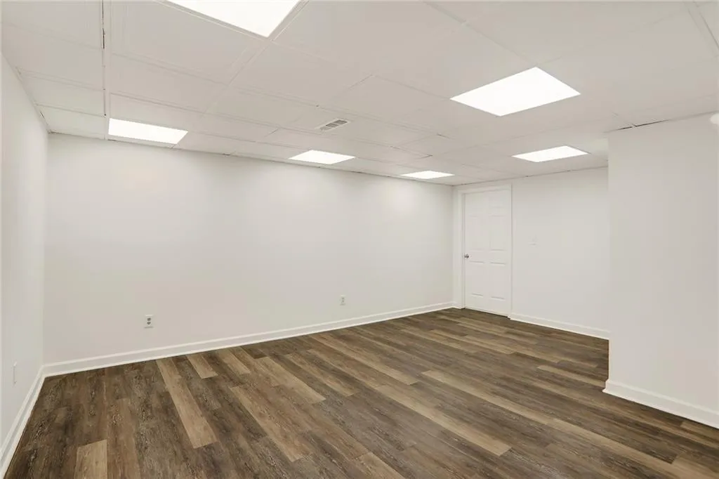 5525 Shiver Summit, Atlanta, Georgia 30342, 4 Bedrooms Bedrooms, ,3 BathroomsBathrooms,Residential,Sold,5525 Shiver Summit,7396989