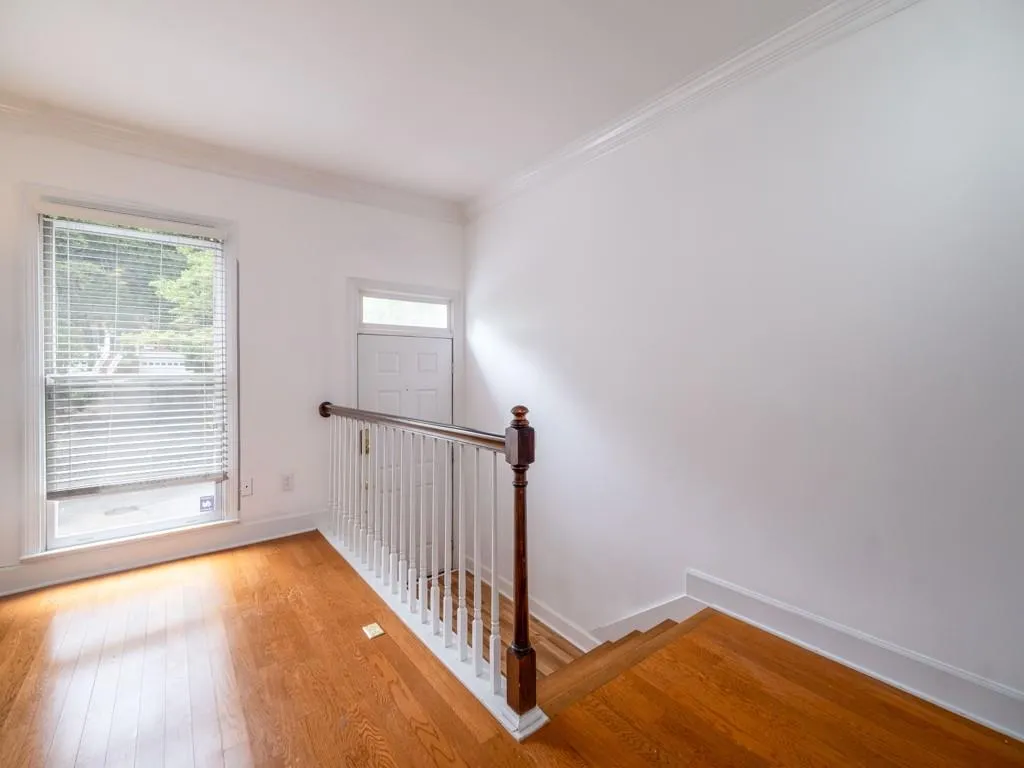 7500 Roswell Road Unit 121, Sandy Springs, Georgia 30350, 3 Bedrooms Bedrooms, ,2 BathroomsBathrooms,Residential,Sold,7500 Roswell Road Unit 121,7236225 7500 Roswell Road Unit 121, Sandy Springs, Georgia 30350, 3 Bedrooms Bedrooms, ,2 BathroomsBathrooms,Residential,Sold,7500 Roswell Road Unit 121,7236225