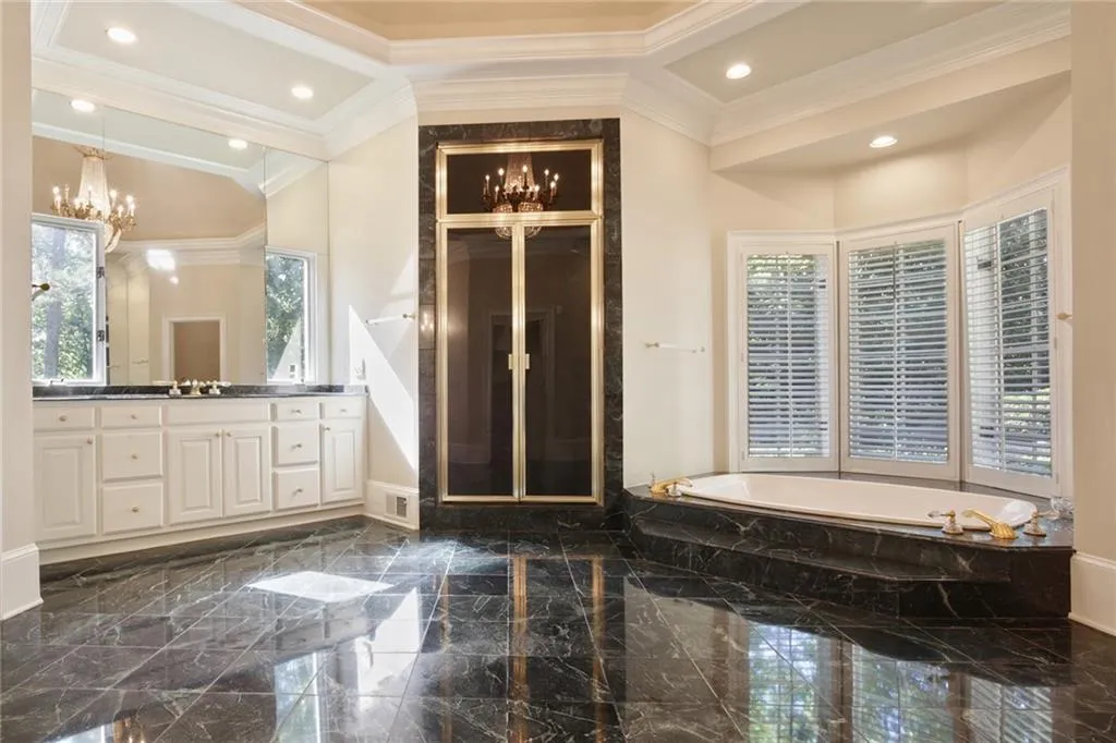 310 Wilderlake Court, Sandy Springs, Georgia 30328, 5 Bedrooms Bedrooms, ,7 BathroomsBathrooms,Residential,Sold,310 Wilderlake Court,6881157