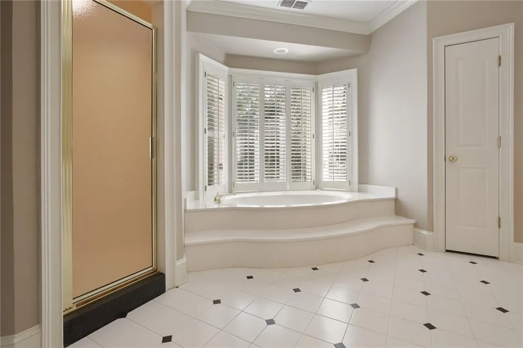 310 Wilderlake Court, Sandy Springs, Georgia 30328, 5 Bedrooms Bedrooms, ,7 BathroomsBathrooms,Residential,Sold,310 Wilderlake Court,6881157
