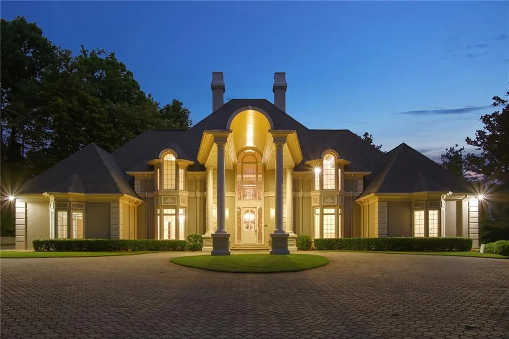 310 Wilderlake Court, Sandy Springs, Georgia 30328, 5 Bedrooms Bedrooms, ,7 BathroomsBathrooms,Residential,Sold,310 Wilderlake Court,6881157