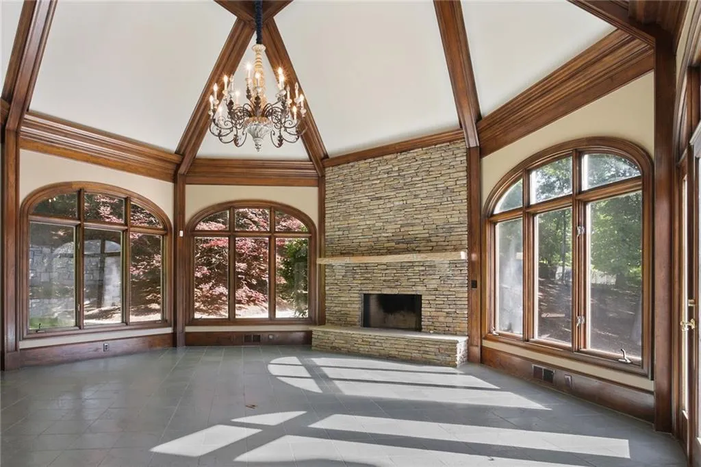310 Wilderlake Court, Sandy Springs, Georgia 30328, 5 Bedrooms Bedrooms, ,7 BathroomsBathrooms,Residential,Sold,310 Wilderlake Court,6881157