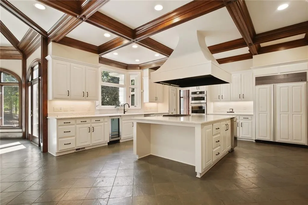 310 Wilderlake Court, Sandy Springs, Georgia 30328, 5 Bedrooms Bedrooms, ,7 BathroomsBathrooms,Residential,Sold,310 Wilderlake Court,6881157
