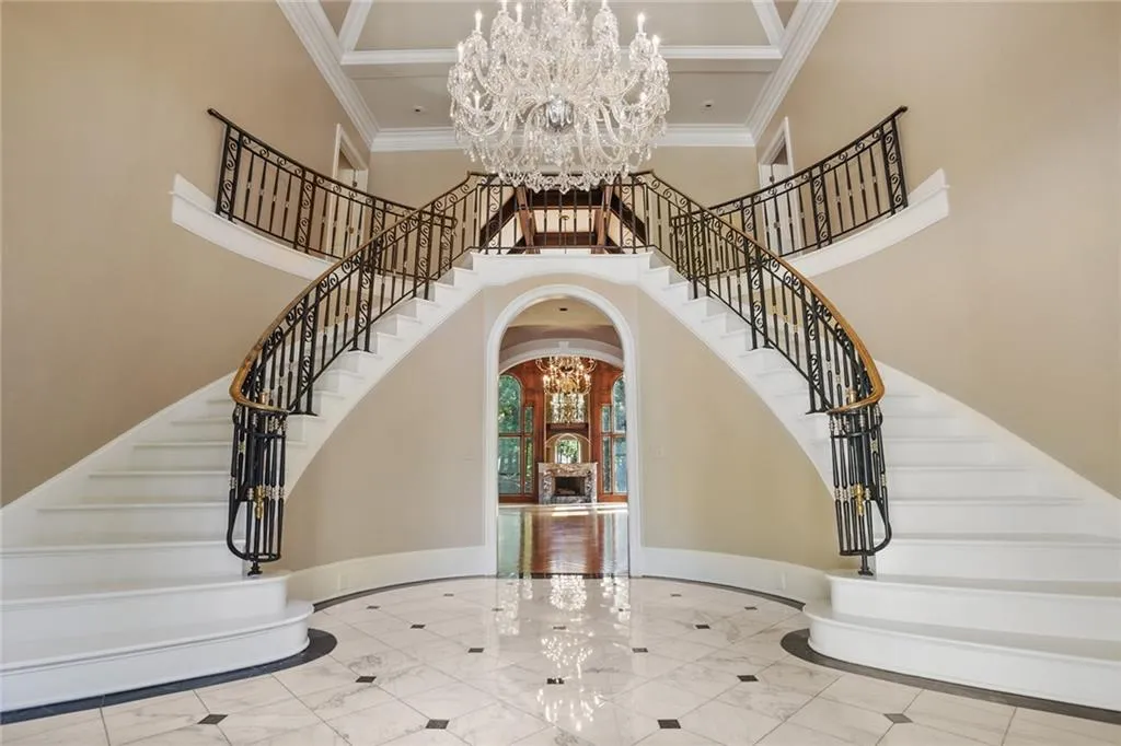 310 Wilderlake Court, Sandy Springs, Georgia 30328, 5 Bedrooms Bedrooms, ,7 BathroomsBathrooms,Residential,Sold,310 Wilderlake Court,6881157