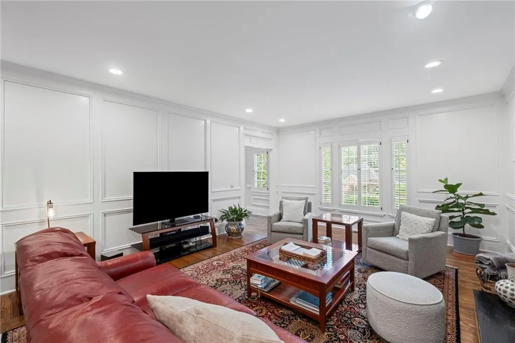 7750 Landowne Drive, Atlanta, Georgia 30350, 6 Bedrooms Bedrooms, ,4 BathroomsBathrooms,Residential,For Sale,7750 Landowne Drive,7635081
