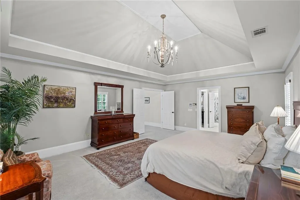 7750 Landowne Drive, Atlanta, Georgia 30350, 6 Bedrooms Bedrooms, ,4 BathroomsBathrooms,Residential,For Sale,7750 Landowne Drive,7635081