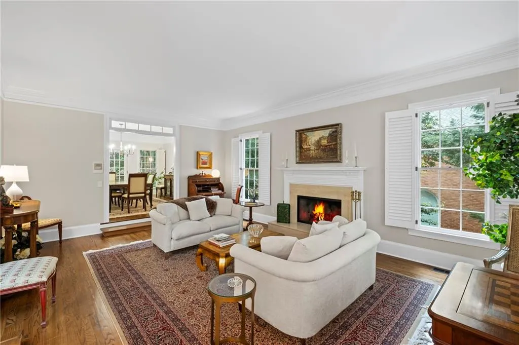 7750 Landowne Drive, Atlanta, Georgia 30350, 6 Bedrooms Bedrooms, ,4 BathroomsBathrooms,Residential,For Sale,7750 Landowne Drive,7635081