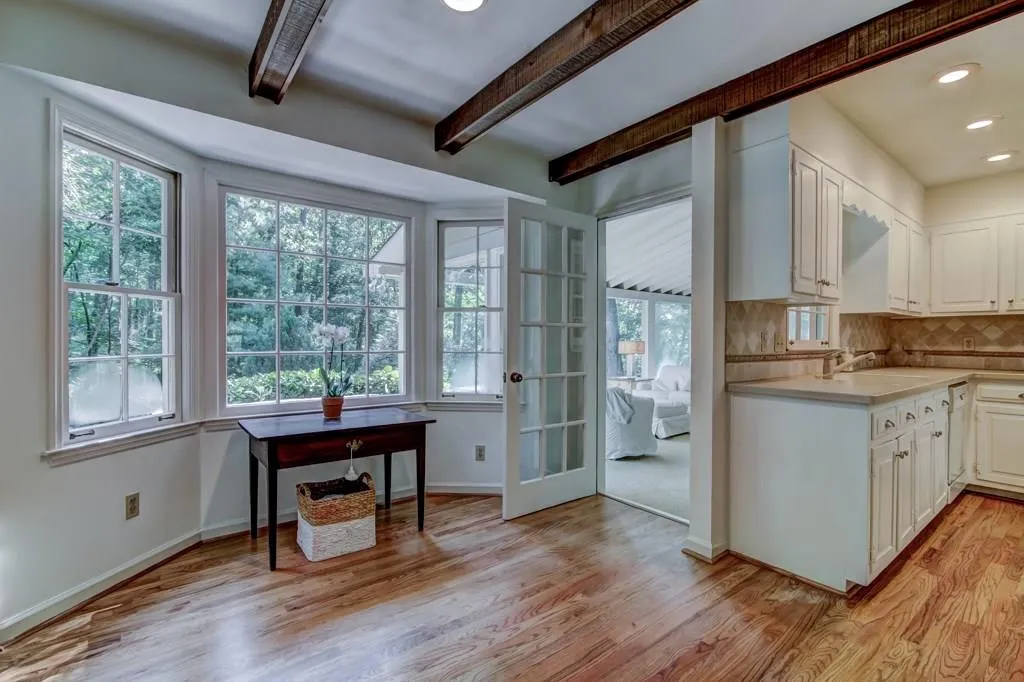 7125 Duncourtney Drive, Atlanta, Georgia 30328, 5 Bedrooms Bedrooms, ,2 BathroomsBathrooms,Residential,Sold,7125 Duncourtney Drive,5897240