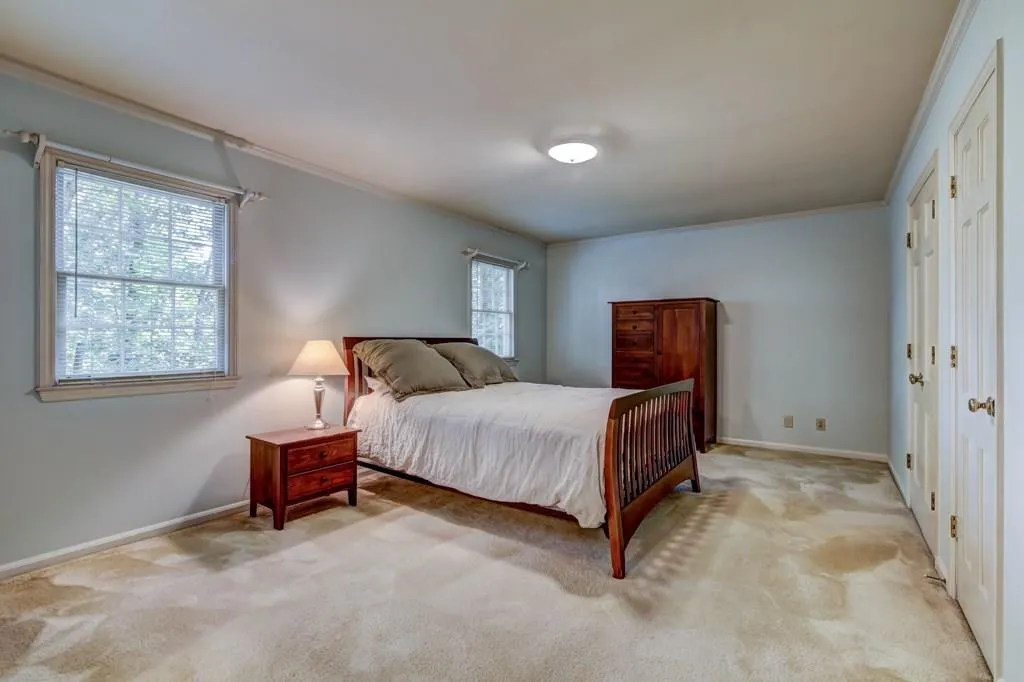 7125 Duncourtney Drive, Atlanta, Georgia 30328, 5 Bedrooms Bedrooms, ,2 BathroomsBathrooms,Residential,Sold,7125 Duncourtney Drive,5897240