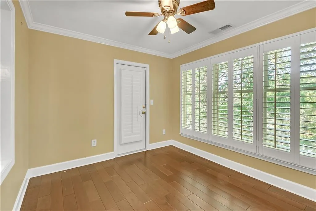 900 Camden Court, Atlanta, Georgia 30327, 2 Bedrooms Bedrooms, ,2 BathroomsBathrooms,Residential,Sold,900 Camden Court,7515858