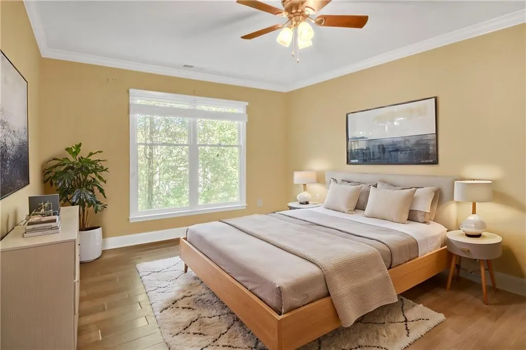 900 Camden Court, Atlanta, Georgia 30327, 2 Bedrooms Bedrooms, ,2 BathroomsBathrooms,Residential,Sold,900 Camden Court,7515858