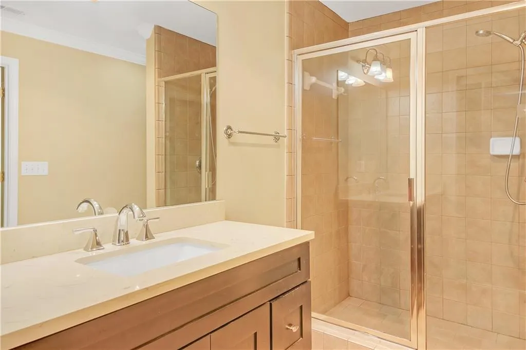 900 Camden Court, Atlanta, Georgia 30327, 2 Bedrooms Bedrooms, ,2 BathroomsBathrooms,Residential,Sold,900 Camden Court,7515858