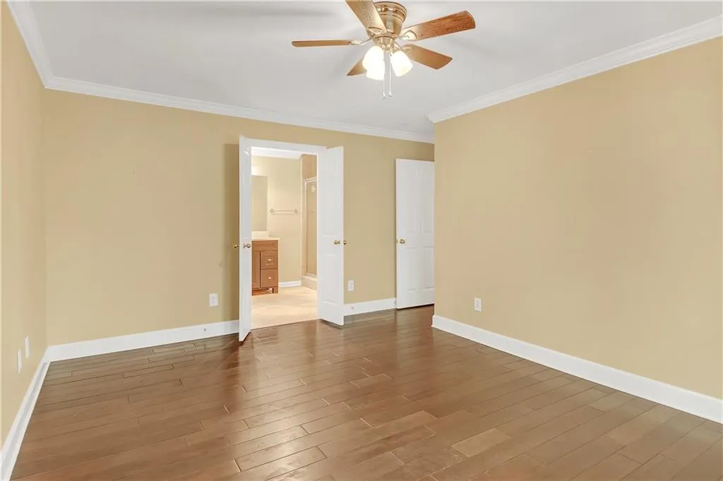 900 Camden Court, Atlanta, Georgia 30327, 2 Bedrooms Bedrooms, ,2 BathroomsBathrooms,Residential,Sold,900 Camden Court,7515858