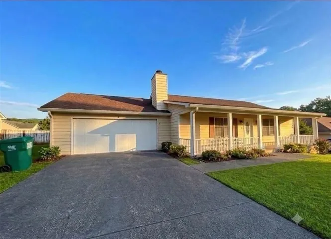 4311 Se Derbyshire Trace Se, Conyers, Georgia 30094