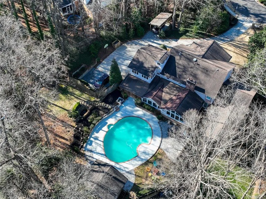 675 River Chase Ridge, Sandy Springs, Georgia 30328, 5 Bedrooms Bedrooms, ,5 BathroomsBathrooms,Residential,Sold,675 River Chase Ridge,7001664