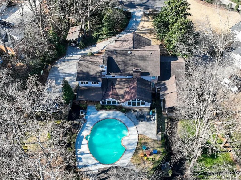 675 River Chase Ridge, Sandy Springs, Georgia 30328, 5 Bedrooms Bedrooms, ,5 BathroomsBathrooms,Residential,Sold,675 River Chase Ridge,7001664