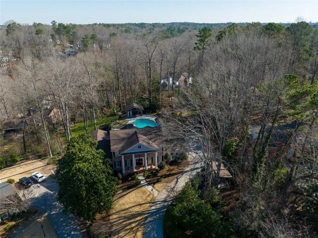 675 River Chase Ridge, Sandy Springs, Georgia 30328, 5 Bedrooms Bedrooms, ,5 BathroomsBathrooms,Residential,Sold,675 River Chase Ridge,7001664