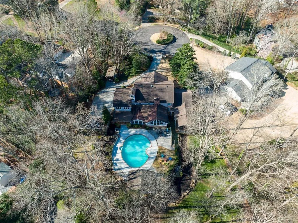 675 River Chase Ridge, Sandy Springs, Georgia 30328, 5 Bedrooms Bedrooms, ,5 BathroomsBathrooms,Residential,Sold,675 River Chase Ridge,7001664