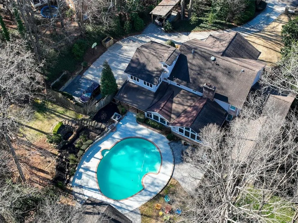 675 River Chase Ridge, Sandy Springs, Georgia 30328, 5 Bedrooms Bedrooms, ,5 BathroomsBathrooms,Residential,Sold,675 River Chase Ridge,7001664