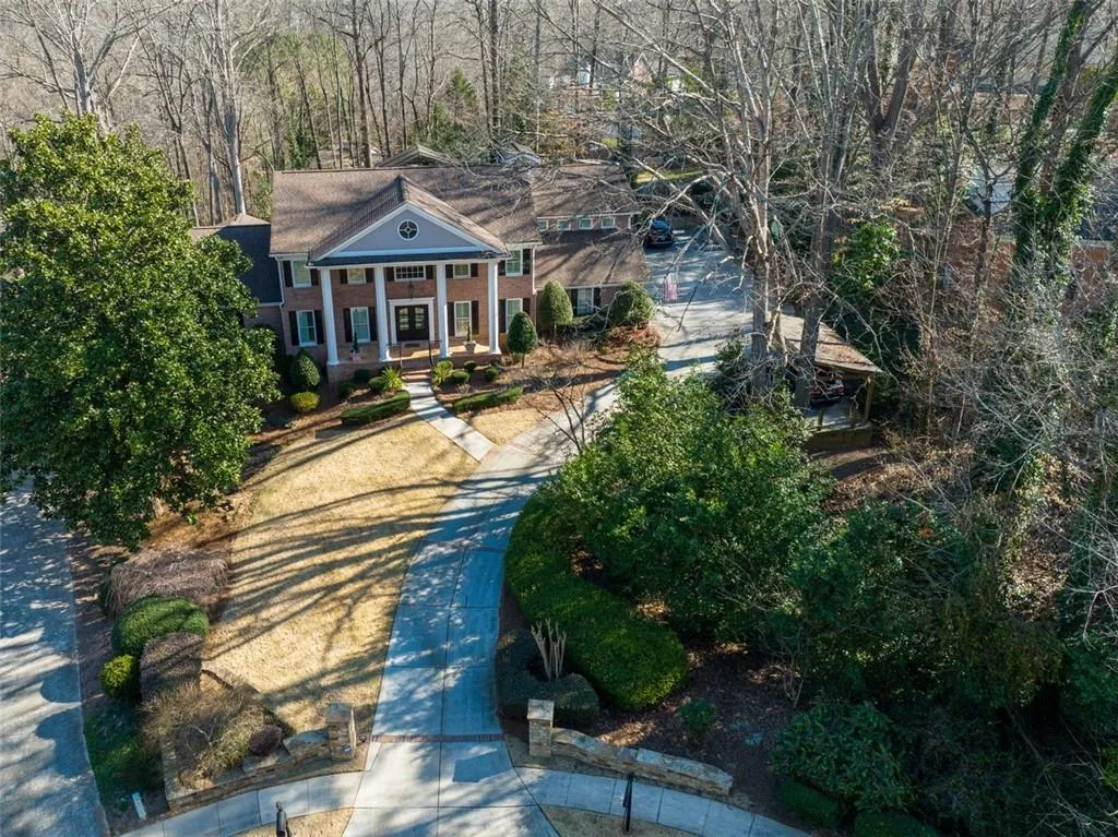 675 River Chase Ridge, Sandy Springs, Georgia 30328, 5 Bedrooms Bedrooms, ,5 BathroomsBathrooms,Residential,Sold,675 River Chase Ridge,7001664