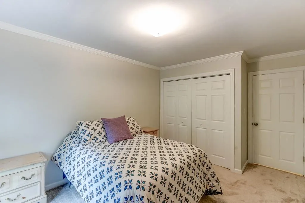 7500 Roswell Road Unit 120, Sandy Springs, Georgia 30350, 3 Bedrooms Bedrooms, ,2 BathroomsBathrooms,Residential,Sold,7500 Roswell Road Unit 120,5919971