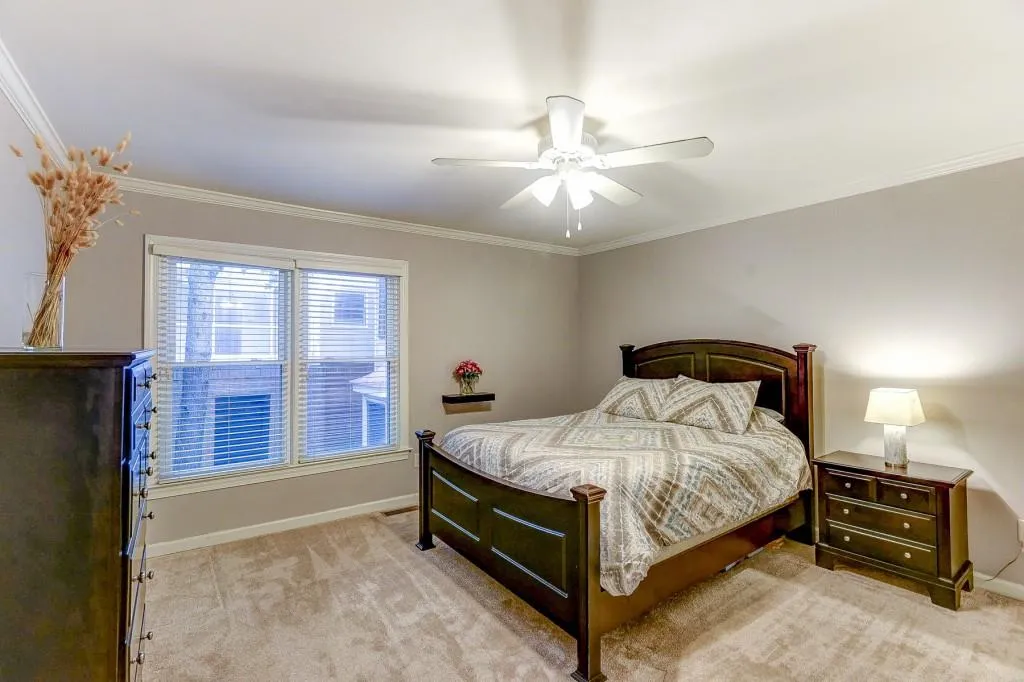 7500 Roswell Road Unit 120, Sandy Springs, Georgia 30350, 3 Bedrooms Bedrooms, ,2 BathroomsBathrooms,Residential,Sold,7500 Roswell Road Unit 120,5919971