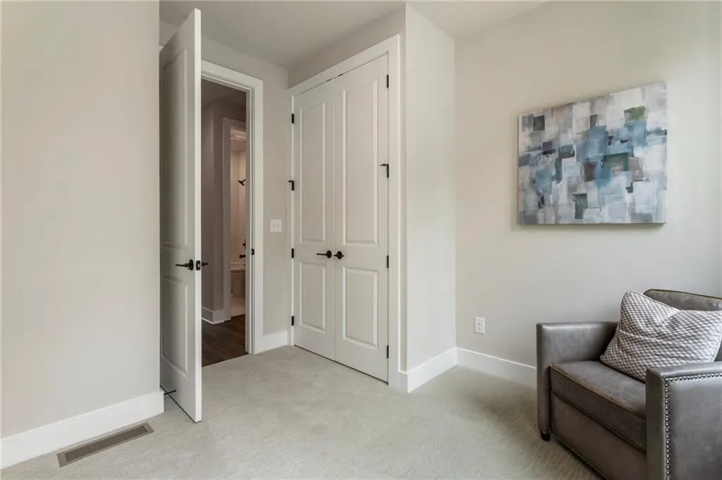 2144 Tidwell Lane Unit 2, Atlanta, Georgia 30318, 4 Bedrooms Bedrooms, ,3 BathroomsBathrooms,Residential,For Sale,2144 Tidwell Lane Unit 2,7576320