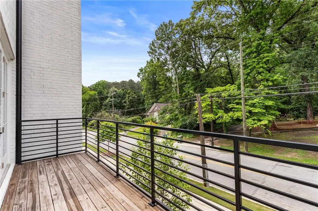 2144 Tidwell Lane Unit 2, Atlanta, Georgia 30318, 4 Bedrooms Bedrooms, ,3 BathroomsBathrooms,Residential,For Sale,2144 Tidwell Lane Unit 2,7576320