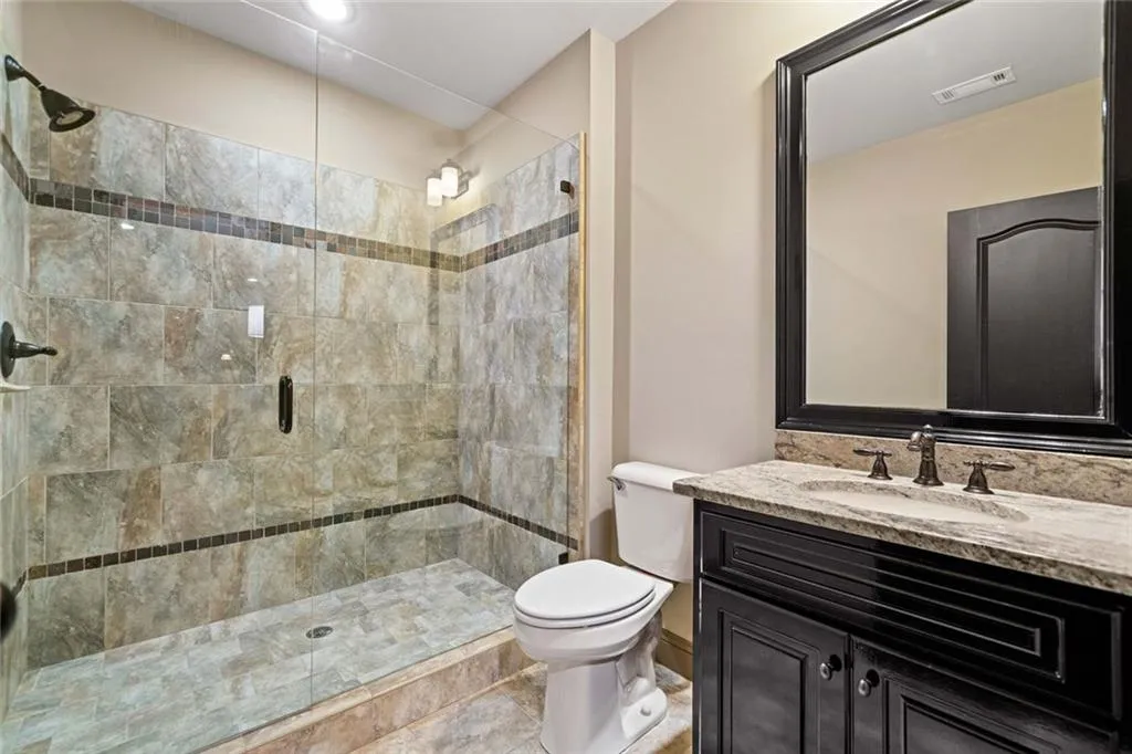 2nd Full bathroom on terrace level