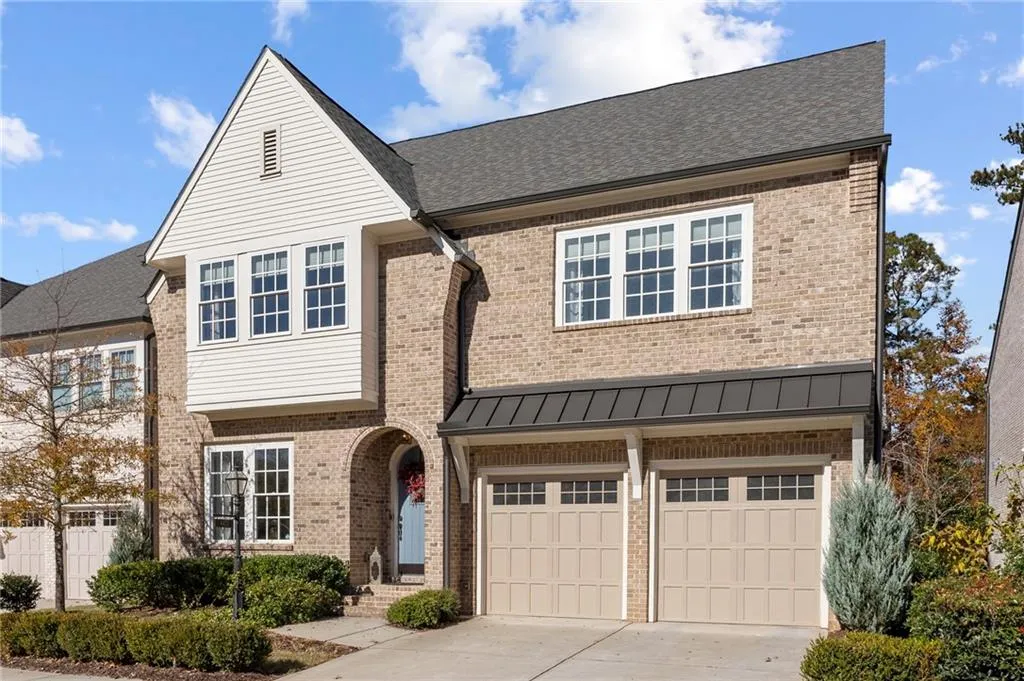 6475 Canopy Drive, Atlanta, Georgia 30328, 5 Bedrooms Bedrooms, ,4 BathroomsBathrooms,Residential,Sold,6475 Canopy Drive,6969816