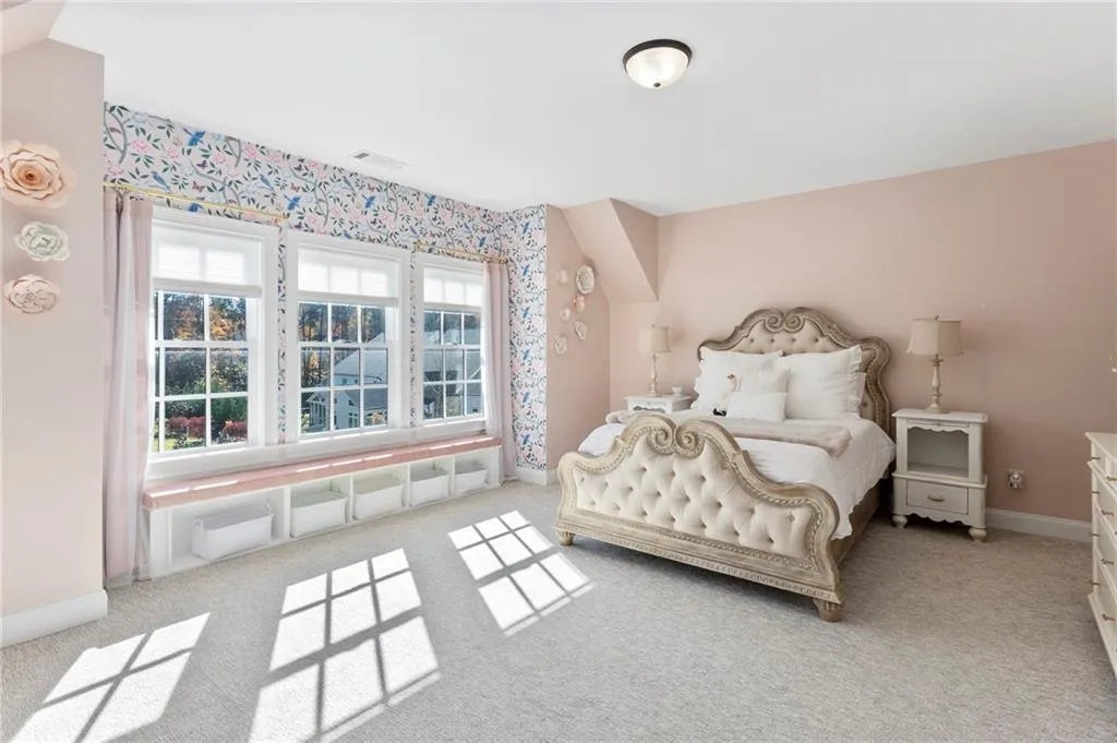 6475 Canopy Drive, Atlanta, Georgia 30328, 5 Bedrooms Bedrooms, ,4 BathroomsBathrooms,Residential,Sold,6475 Canopy Drive,6969816