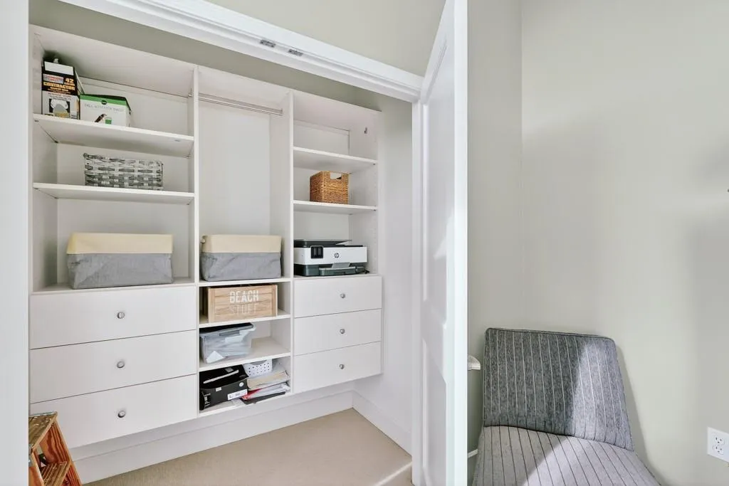 2795 Peachtree Road Ne Unit 1801, Atlanta, Georgia 30305, 2 Bedrooms Bedrooms, ,2 BathroomsBathrooms,Residential,For Sale,2795 Peachtree Road Ne Unit 1801,7627526
