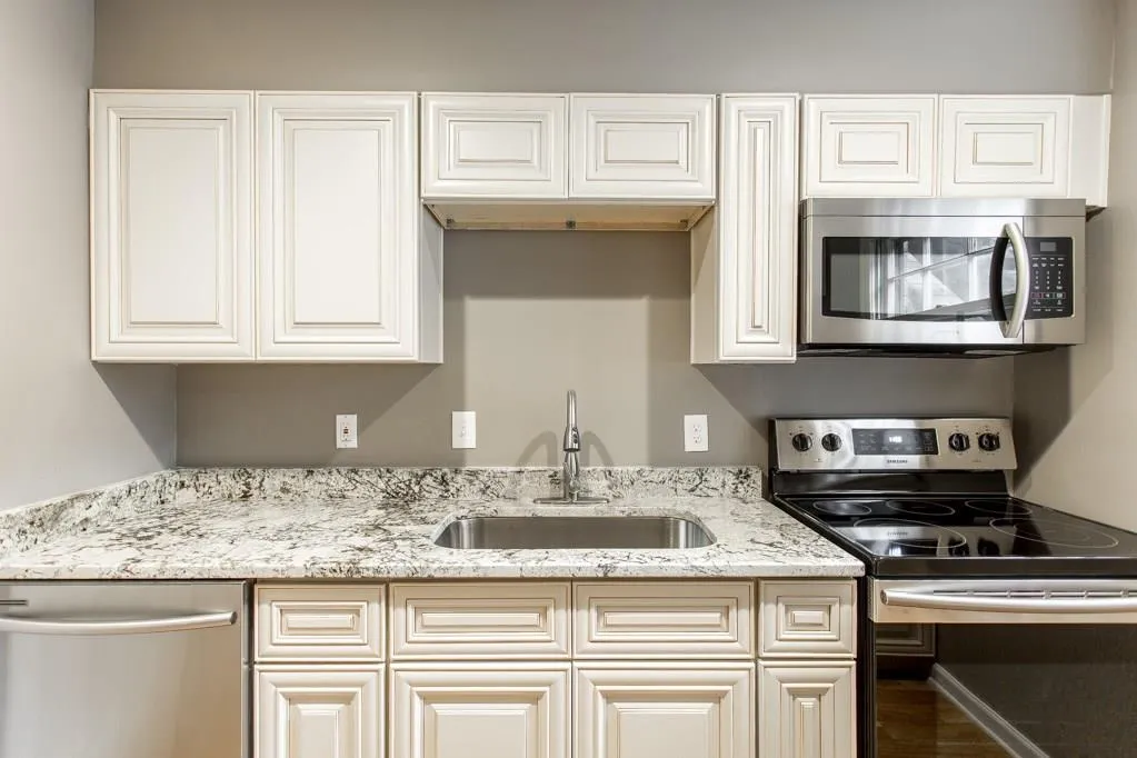 6700 Roswell Road Unit 32a, Atlanta, Georgia 30328, 2 Bedrooms Bedrooms, ,2 BathroomsBathrooms,Residential,Sold,6700 Roswell Road Unit 32a,6072767