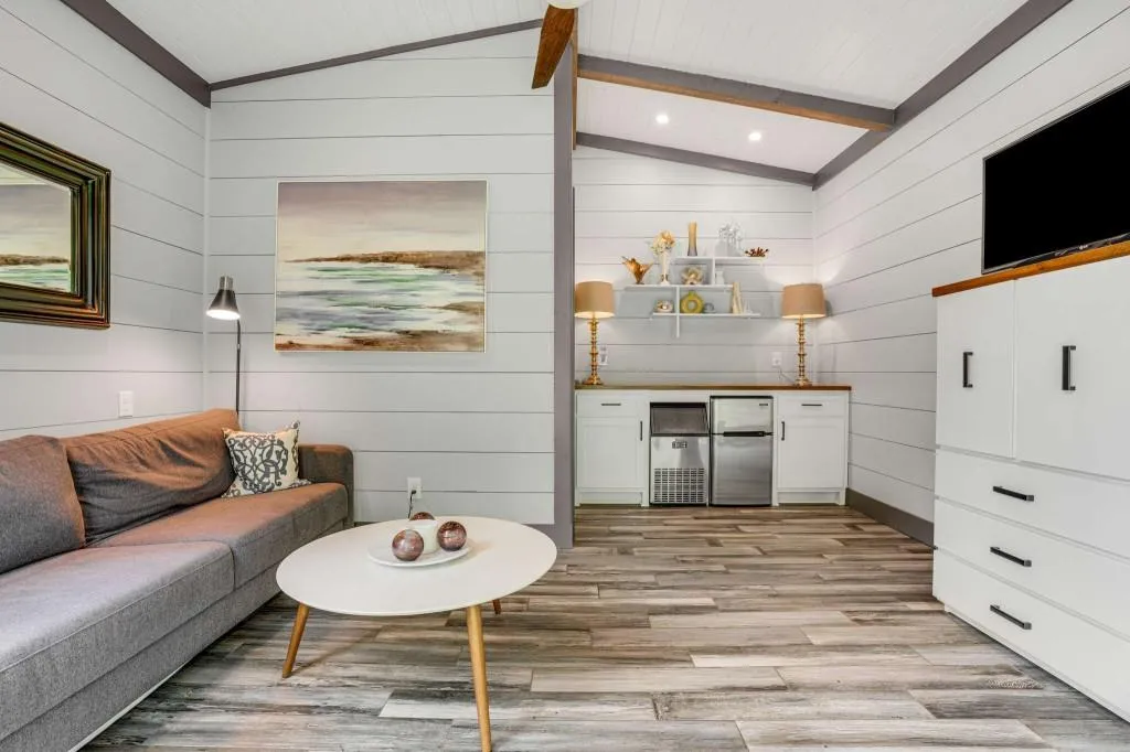 Pool House.  Exterior access with full shower/bath!