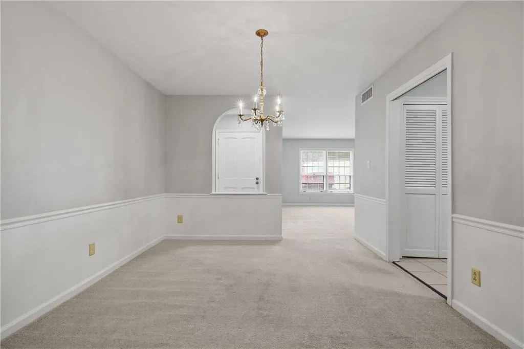 68 La Rue Place Nw, Atlanta, Georgia 30327, 1 Bedroom Bedrooms, ,1 BathroomBathrooms,Residential,For Sale,68 La Rue Place Nw,7605735