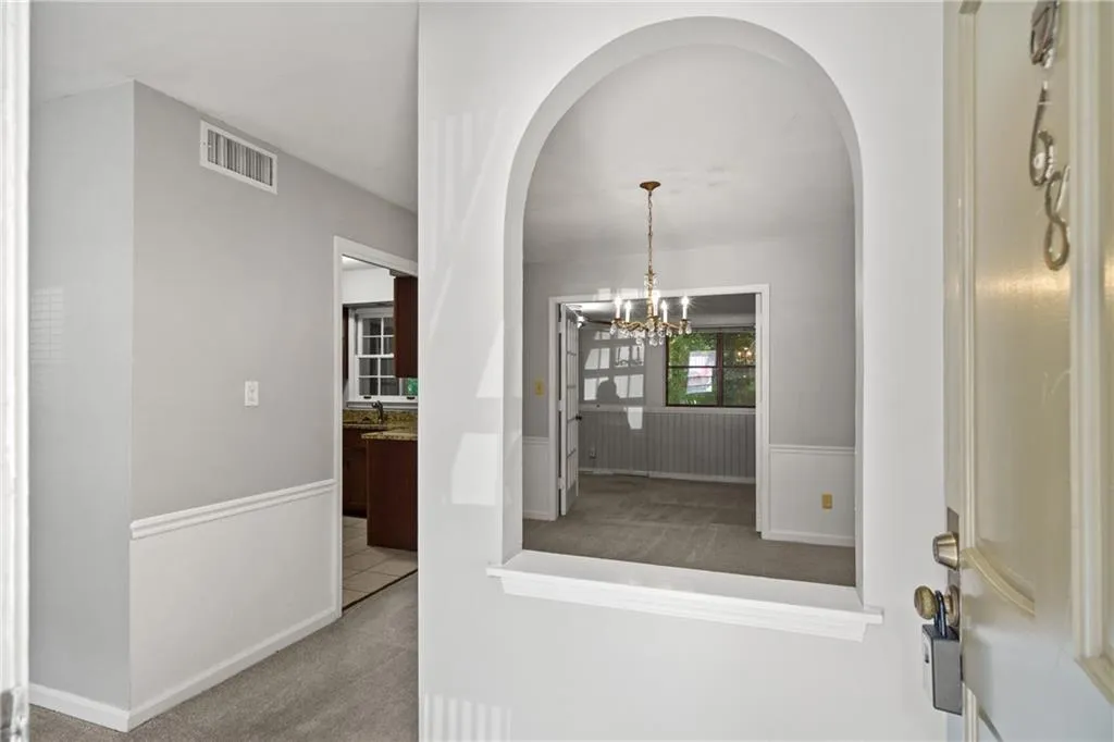 68 La Rue Place Nw, Atlanta, Georgia 30327, 1 Bedroom Bedrooms, ,1 BathroomBathrooms,Residential,For Sale,68 La Rue Place Nw,7605735
