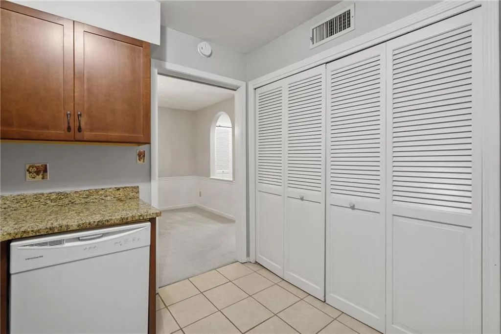 68 La Rue Place Nw, Atlanta, Georgia 30327, 1 Bedroom Bedrooms, ,1 BathroomBathrooms,Residential,For Sale,68 La Rue Place Nw,7605735