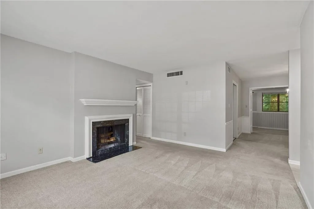 68 La Rue Place Nw, Atlanta, Georgia 30327, 1 Bedroom Bedrooms, ,1 BathroomBathrooms,Residential,For Sale,68 La Rue Place Nw,7605735