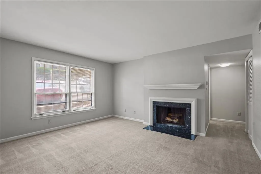 68 La Rue Place Nw, Atlanta, Georgia 30327, 1 Bedroom Bedrooms, ,1 BathroomBathrooms,Residential,For Sale,68 La Rue Place Nw,7605735