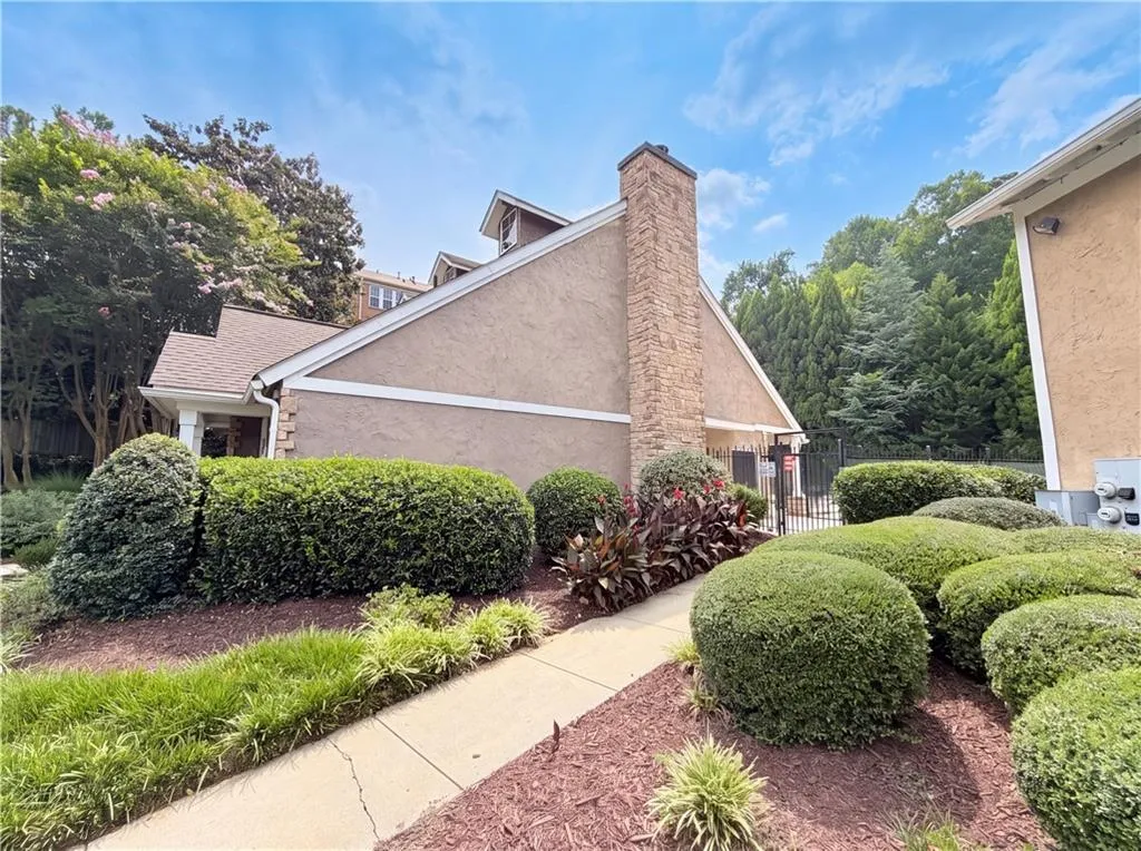 3175 Seven Pines Court Unit 204, Atlanta, Georgia 30339, 1 Bedroom Bedrooms, 0 ,1 BathroomBathrooms,Residential,For Sale,3175 Seven Pines Court Unit 204,7815221