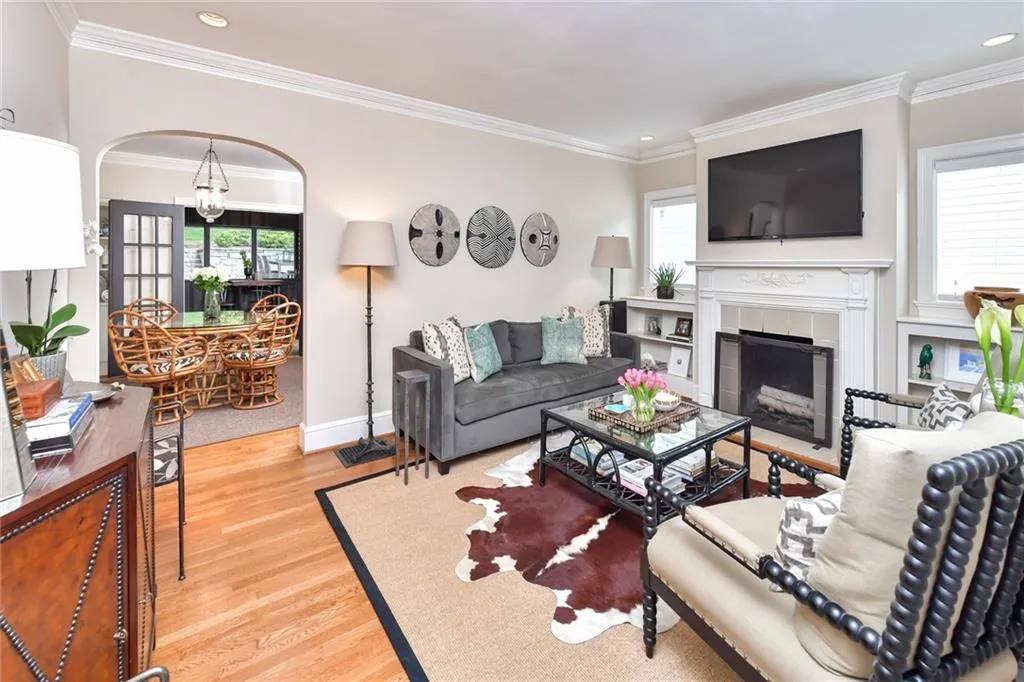 228 Lindbergh Drive Ne, Atlanta, Georgia 30305, 2 Bedrooms Bedrooms, ,1 BathroomBathrooms,Residential,Sold,228 Lindbergh Drive Ne,6568468