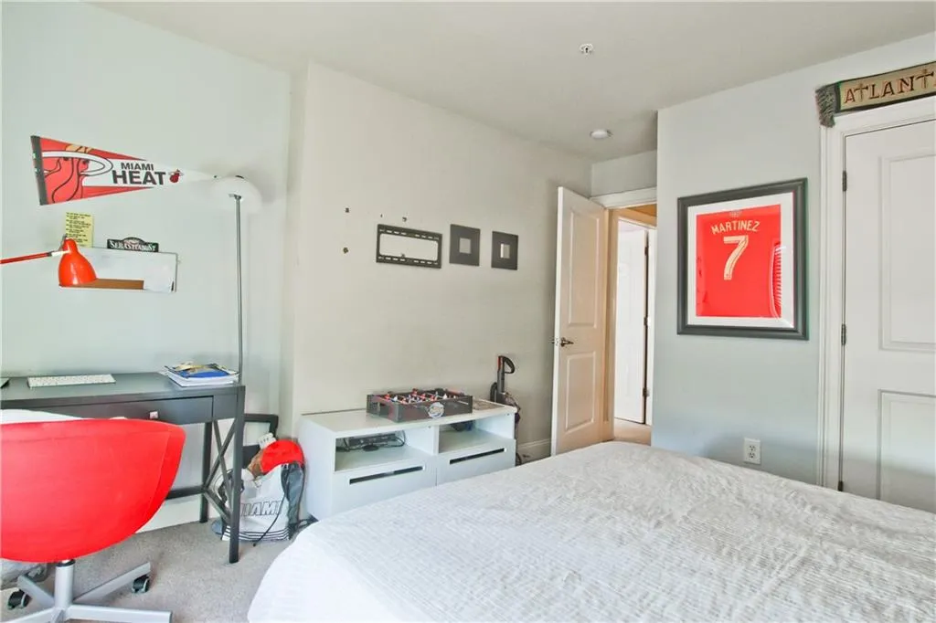 857 Perennial Drive, Sandy Springs, Georgia 30328, 3 Bedrooms Bedrooms, ,2 BathroomsBathrooms,Residential,Sold,857 Perennial Drive,6811358